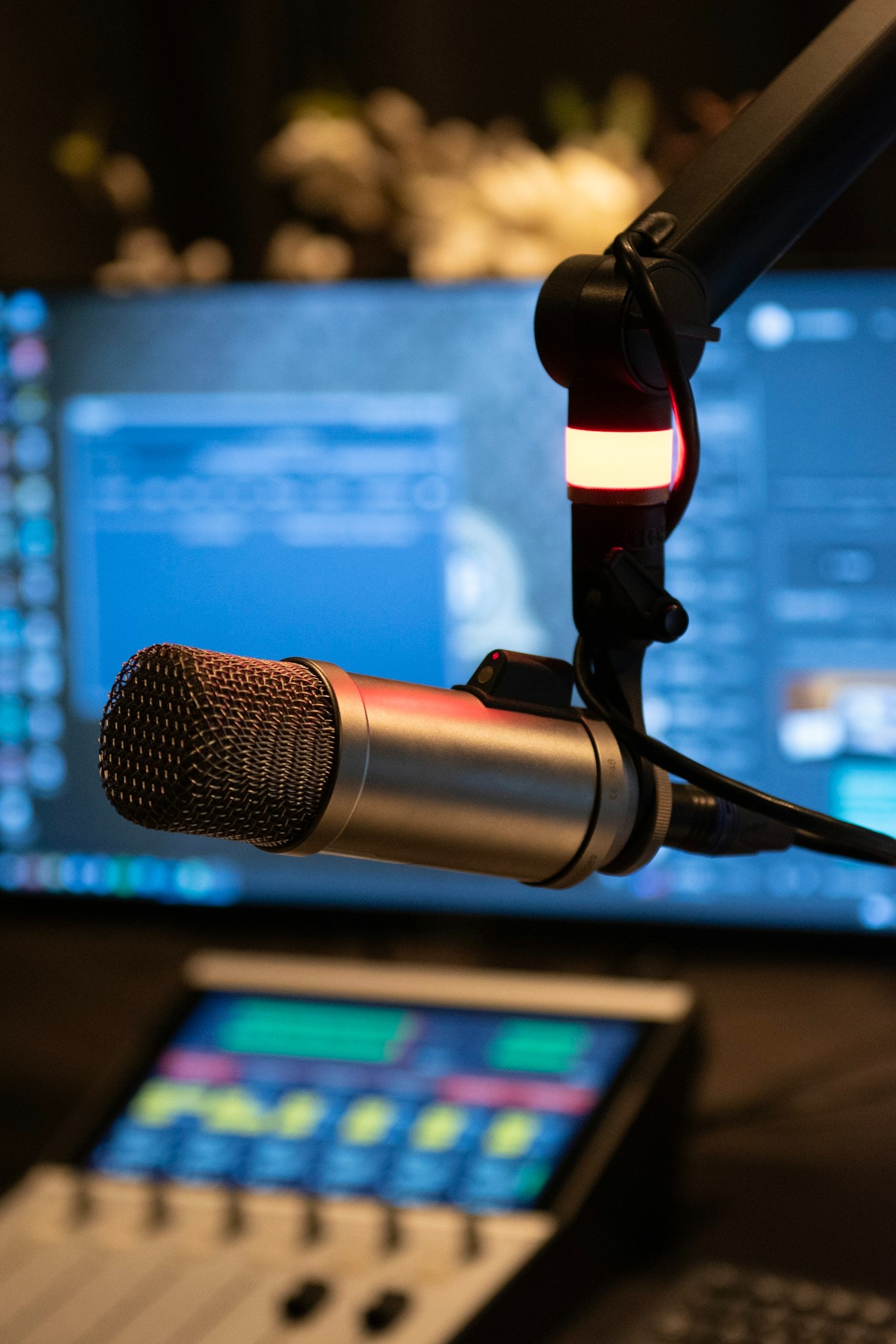 Implantação de Estúdios Profissionais para Emissoras de Rádio